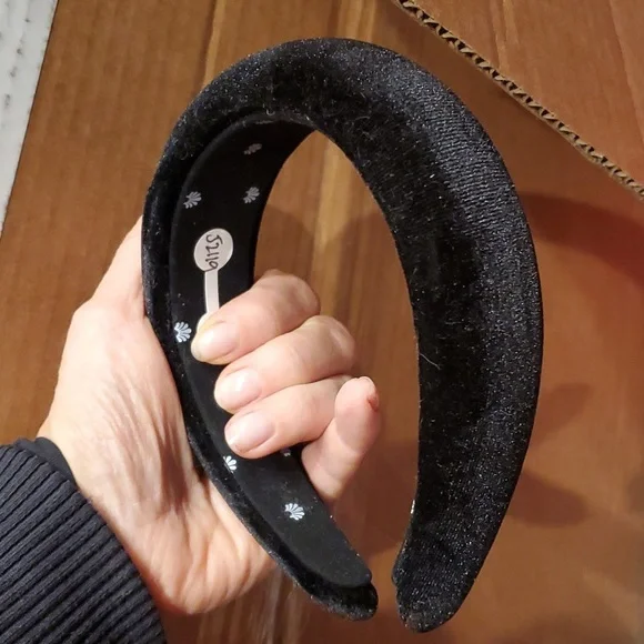 LeleSadoughi ヘアーバンド ヘッドバンド スカラップ ブラック NWT Lele Sadoughi black velvety headband